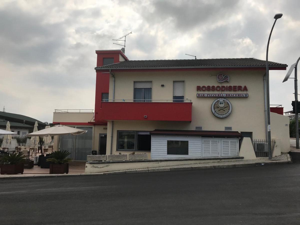 Rosso Di Sera Citta Sant'Angelo Exteriör bild